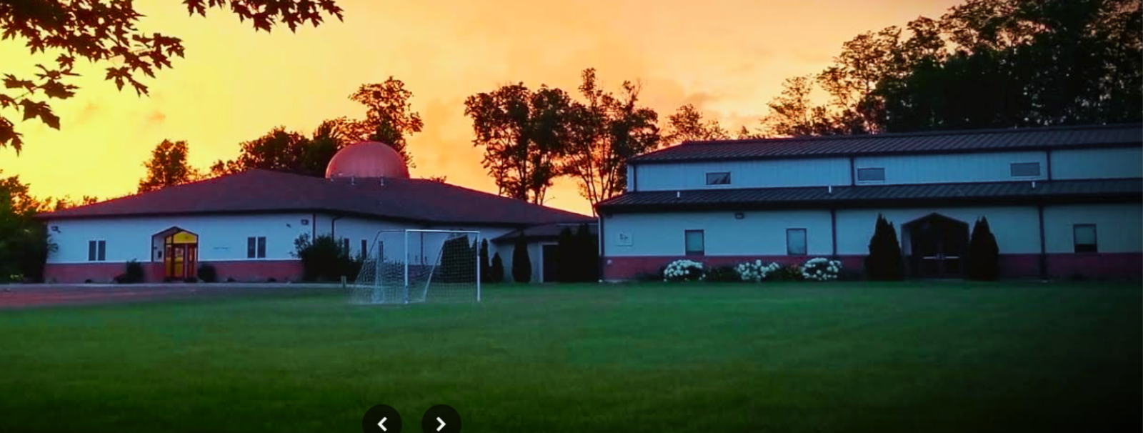 Exterior view of Islamic Foundation of Peoria Peoria building